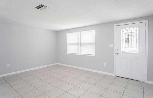 Spacious 3/2 in Port Richey