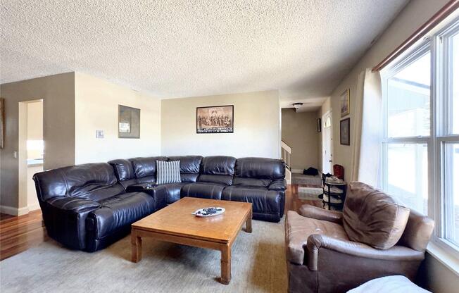 2115 RIMWOOD DR