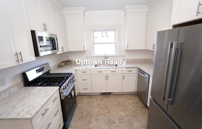 81 WAVERLY