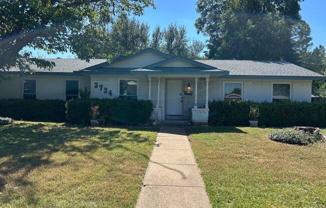 3734 CLUB WAY LN