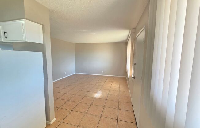 1 bed, 1 bath, $1,200, Unit 2