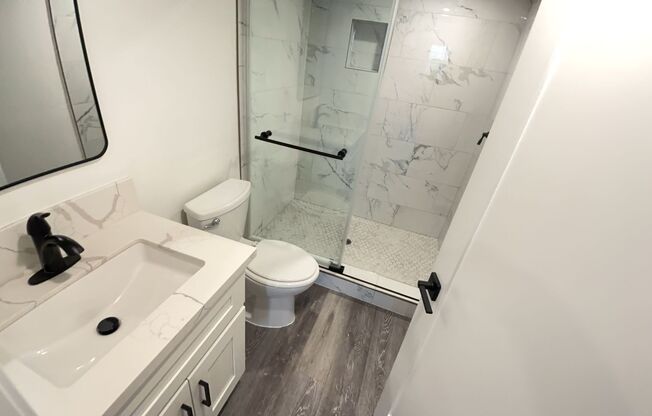 Studio, 1 bath, 575 sqft, $1,798, Unit 117