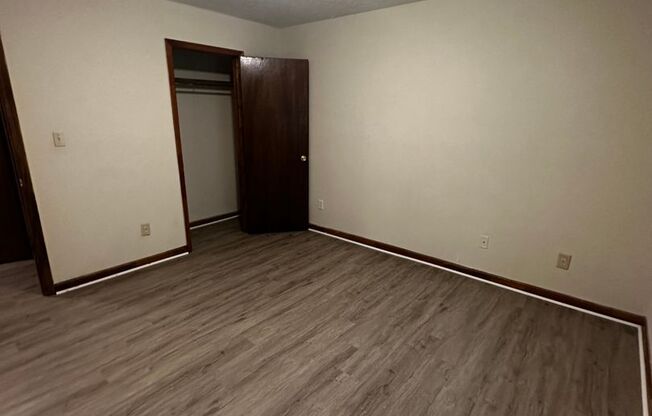 2 beds, 1 bath, 1,000 sqft, $1,000, Unit MD141