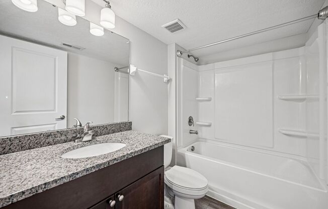 2 beds, 2 baths, 1,130 sqft, $1,880, Unit 29-4165