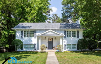 4500 LAKEMONT DR