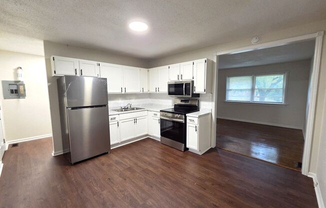 Newly renovated 3 bed home!
