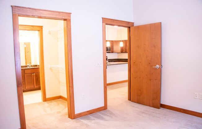 1 bed, 1 bath, $1,325, Unit 312