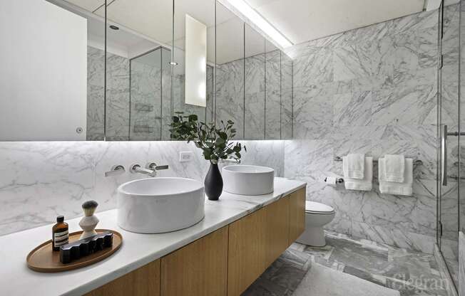 1 bed, 1 bath, 633 sqft, $6,050, Unit PHD