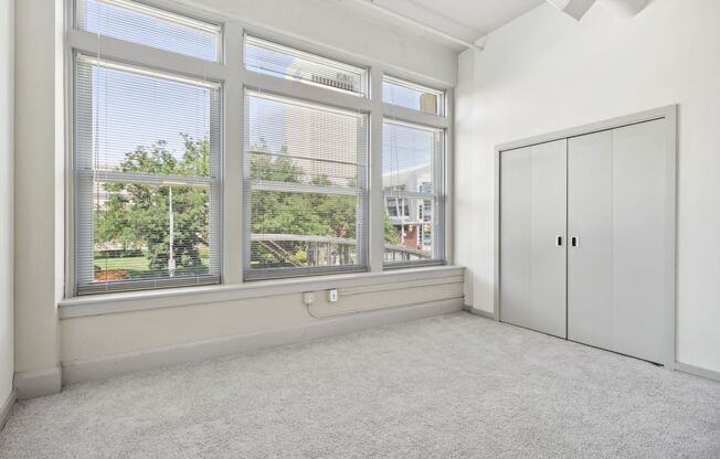 1 bed, 1 bath, 1,021 sqft, $1,575, Unit 209