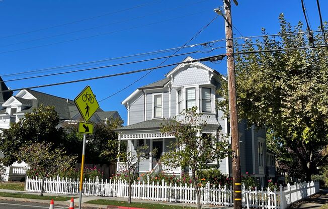 Classic Petaluma Victorian Steps from Downtown Petaluma - 500 D Street