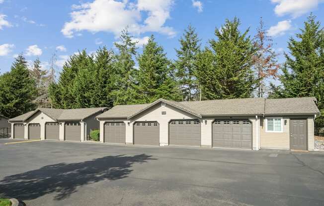 Abbey Rowe Apartments in Olympia, WA Garages