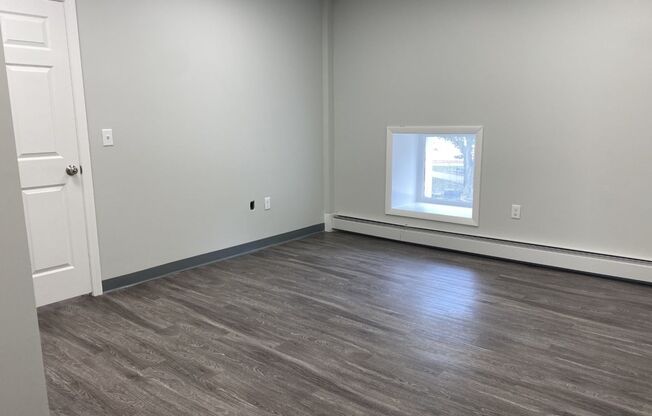 1 bed, 1 bath, 435 sqft, $1,950, Unit 202