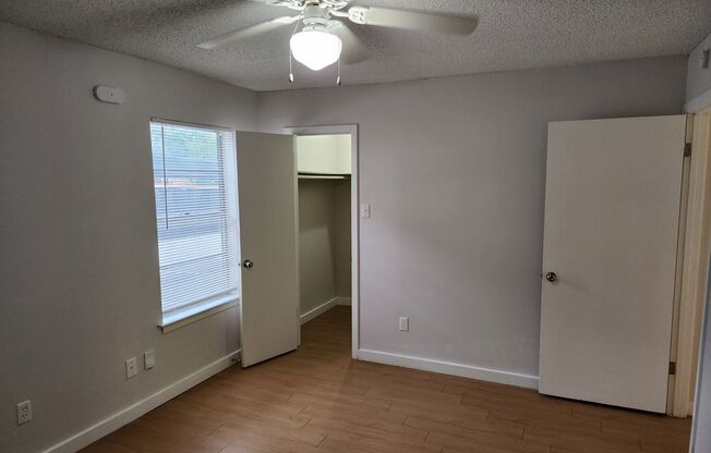 1 bed, 1 bath, 700 sqft, $1,175, Unit ELP2200-109