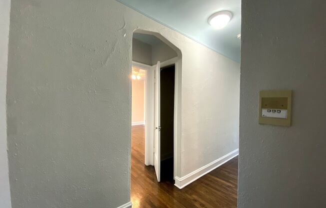 832-840 Washington Blvd