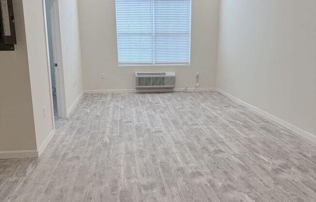 1 bed, 1 bath, 768 sqft, $1,650, Unit 1020