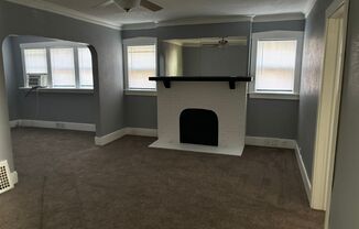 2 beds, 1 bath, $895, Unit Frink 1208