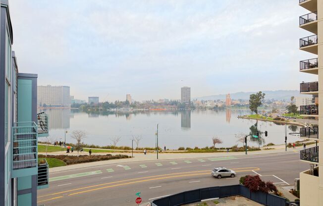 1 bed, 1 bath, 700 sqft, $2,395, Unit 303 - empty