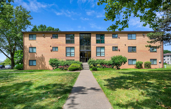 Rose Hill Apartments