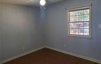 2 beds, 1 bath, $940