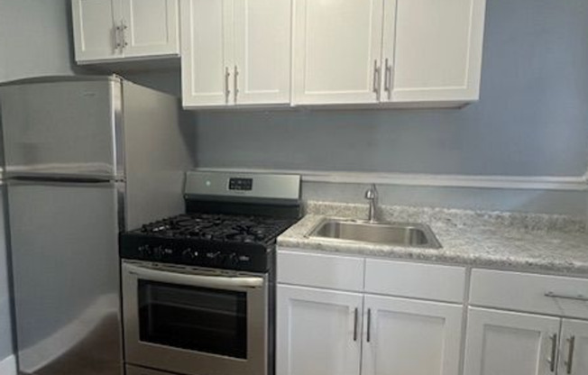 1 bed, 1 bath, 750 sqft, $1,399, Unit 215-12