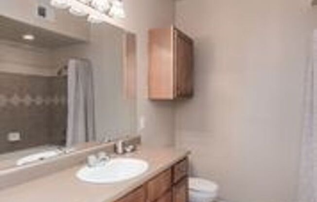 2 beds, 2 baths, 1,206 sqft, $1,989, Unit 228