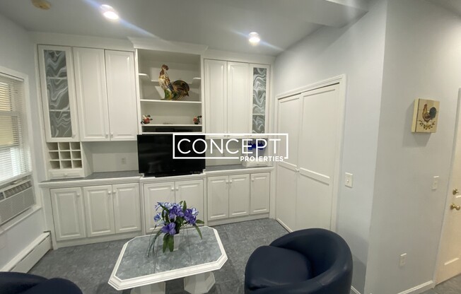 60 LONDON ST