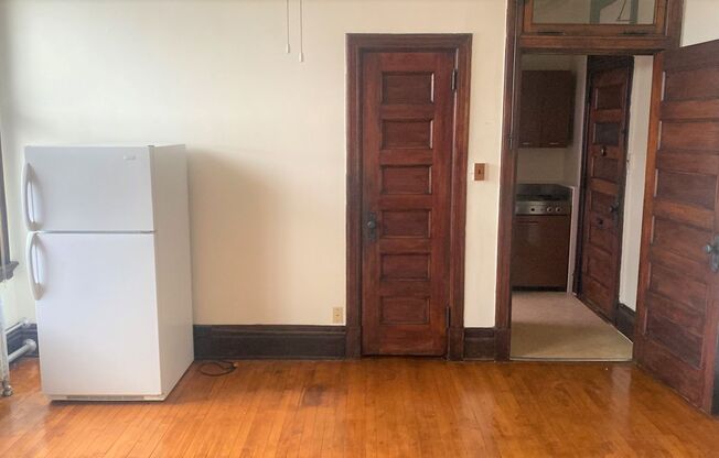 Studio, 1 bath, 257 sqft, $740, Unit 1012