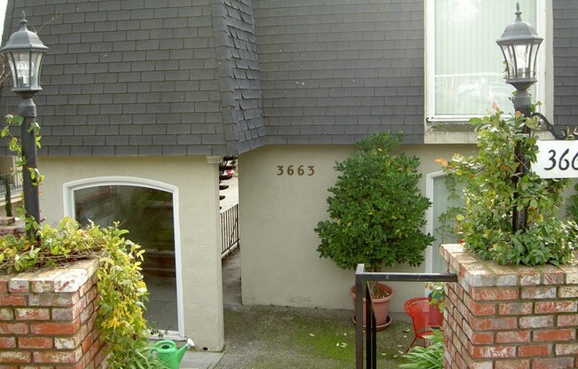 3663 Mt. Diablo Blvd.