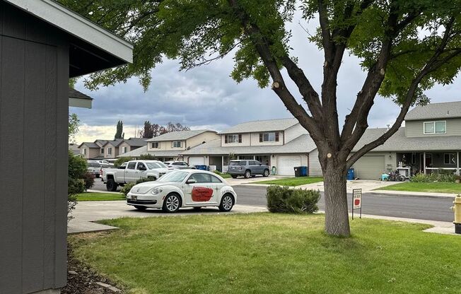 NE 7th St Duplex - 00000-07TH-00