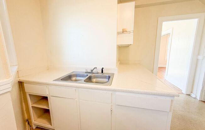 1 bed, 1 bath, 545 sqft, $1,325, Unit 204