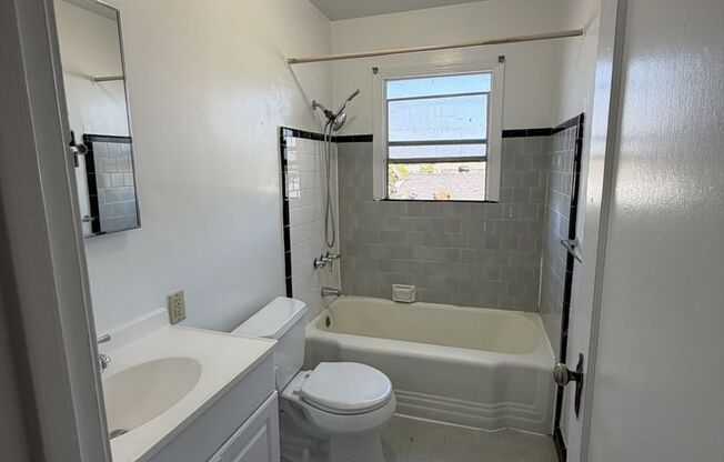 902-908 24th Street