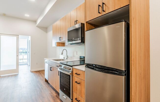 1 bed, 1 bath, 445 sqft, $1,515, Unit atrium court