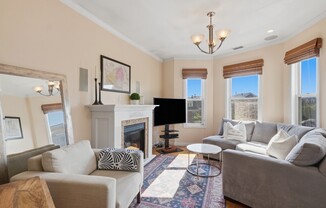1 bed, 1 bath, 726 sqft, $2,900, Unit 3
