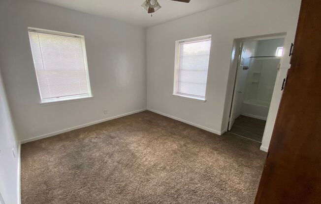 1 bed, 1 bath, 600 sqft, $875, Unit 723