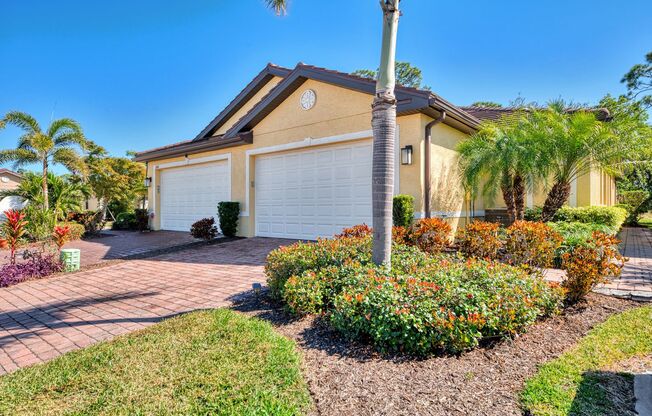 **2026 SEASONAL RENTAL AVAILABLE** MINUTES FROM THE AMAZING  WELLEN PARK