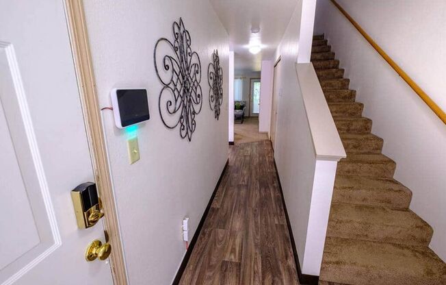 2 beds, 1.5 baths, 900 sqft, $1,585, Unit 3771