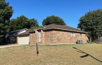 3 beds, 2 baths, $1,650