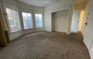 704 Pacific Ave