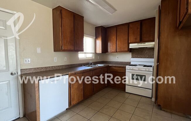 2 beds, 1 bath, $1,770, Unit Unit A