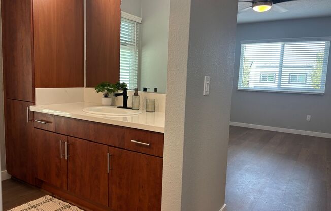 1 bed, 1 bath, 750 sqft, $2,610, Unit F100