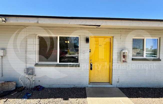 6044 N 21 AVE