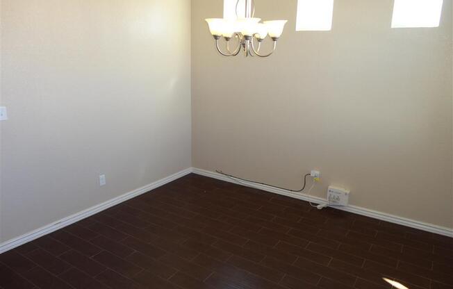 Immaculate Two Story Eastside Home With Refrigerated Air Located In Quiet Neighborhood