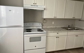 1 bed, 1 bath, 261 sqft, $615, Unit 206