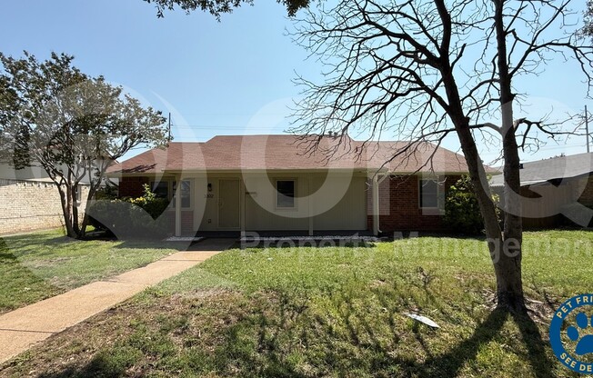 3302 HIGH PLATEAU DR