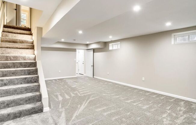 Renovated Townhome with Outdoor Space