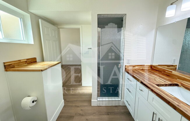 2 beds, 2 baths, 1,651 sqft, $1,895