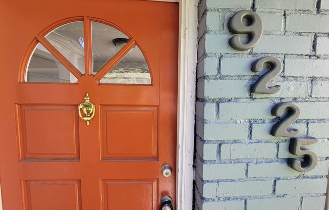 Gorgeous Oasis in Licton Springs Available Now!