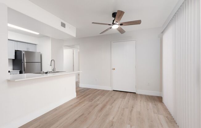 3 beds, 2 baths, $1,675, Unit # 1080