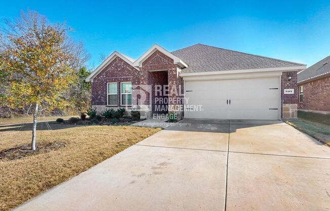 Recently Updated Single Story Corner 4-Bedroom Home Available for Rent — Move-In Special!
