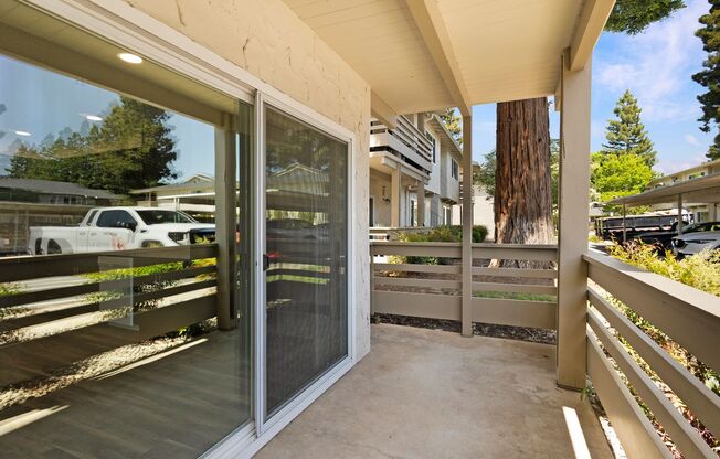 2 beds, 1 bath, 907 sqft, $1,545, Unit 068